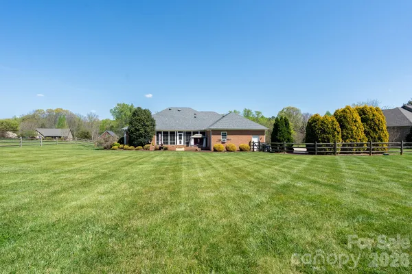 $595,000 | 611 Davis Farm Drive, Salisbury, NC 28147