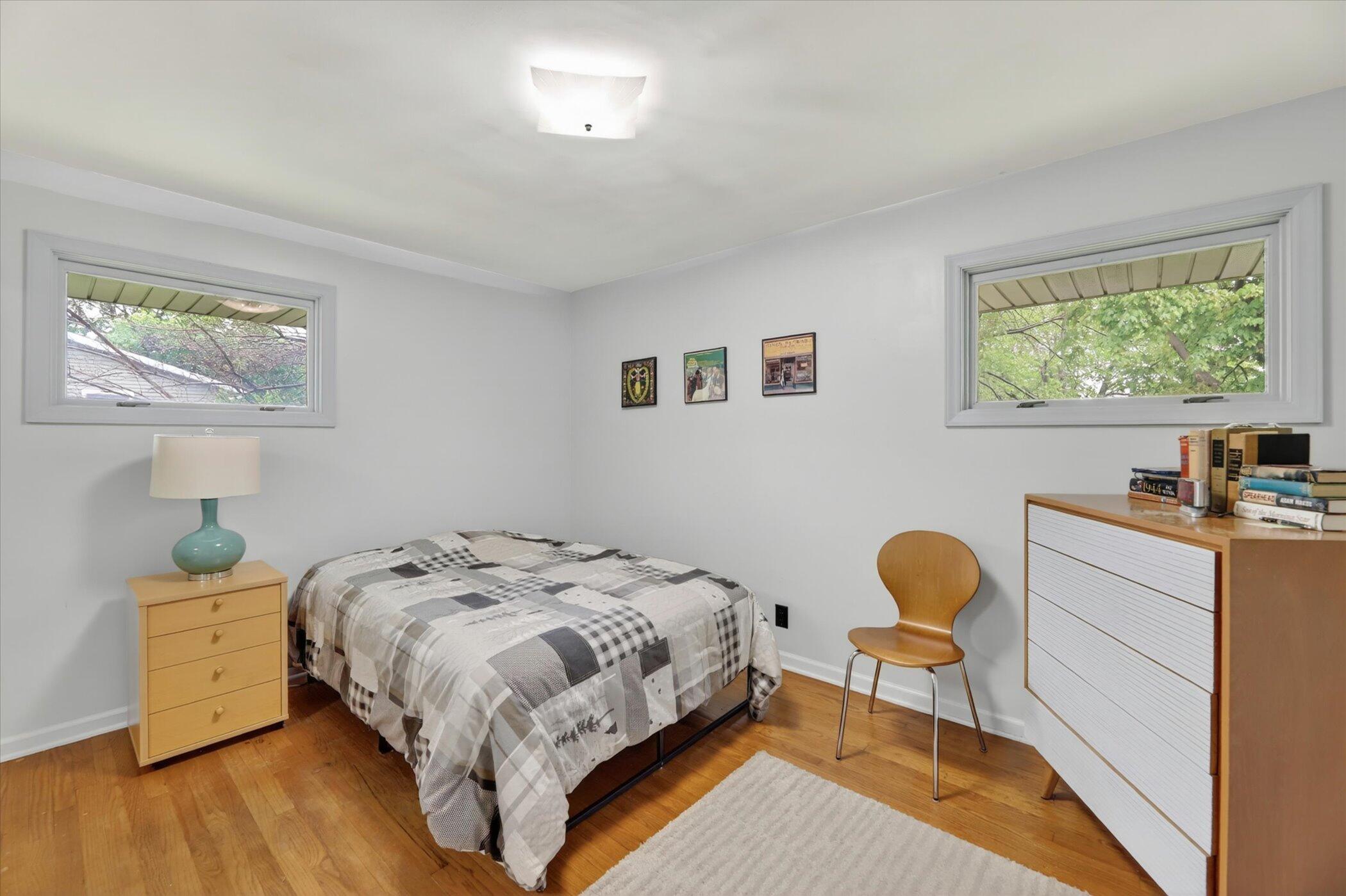 814 North Drake Road Kalamazoo, MI 49006 - Photo 16 of 45 Bed 1
