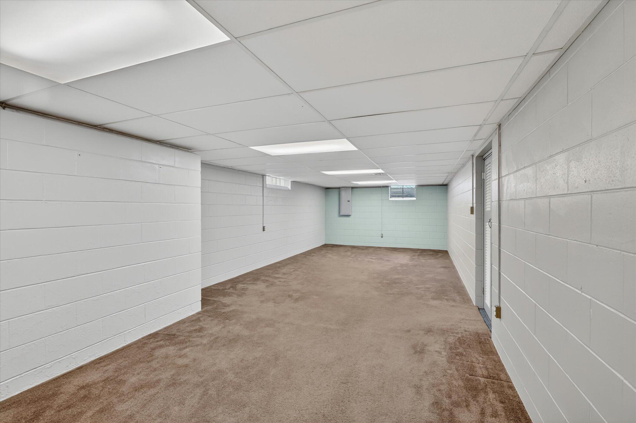 814 North Drake Road Kalamazoo, MI 49006 - Photo 29 of 45 Rec Room