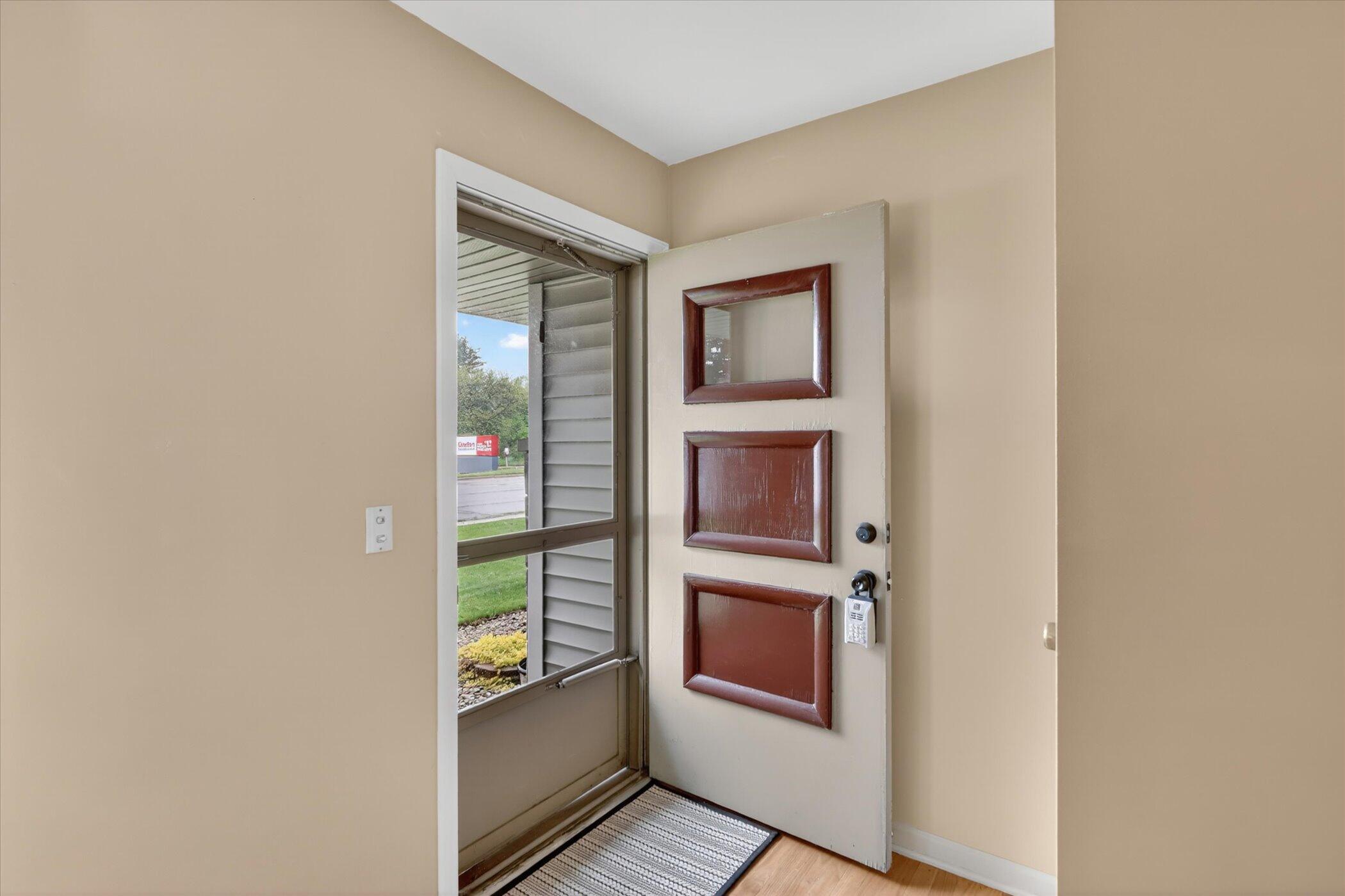 814 North Drake Road Kalamazoo, MI 49006 - Photo 3 of 45 Front Door