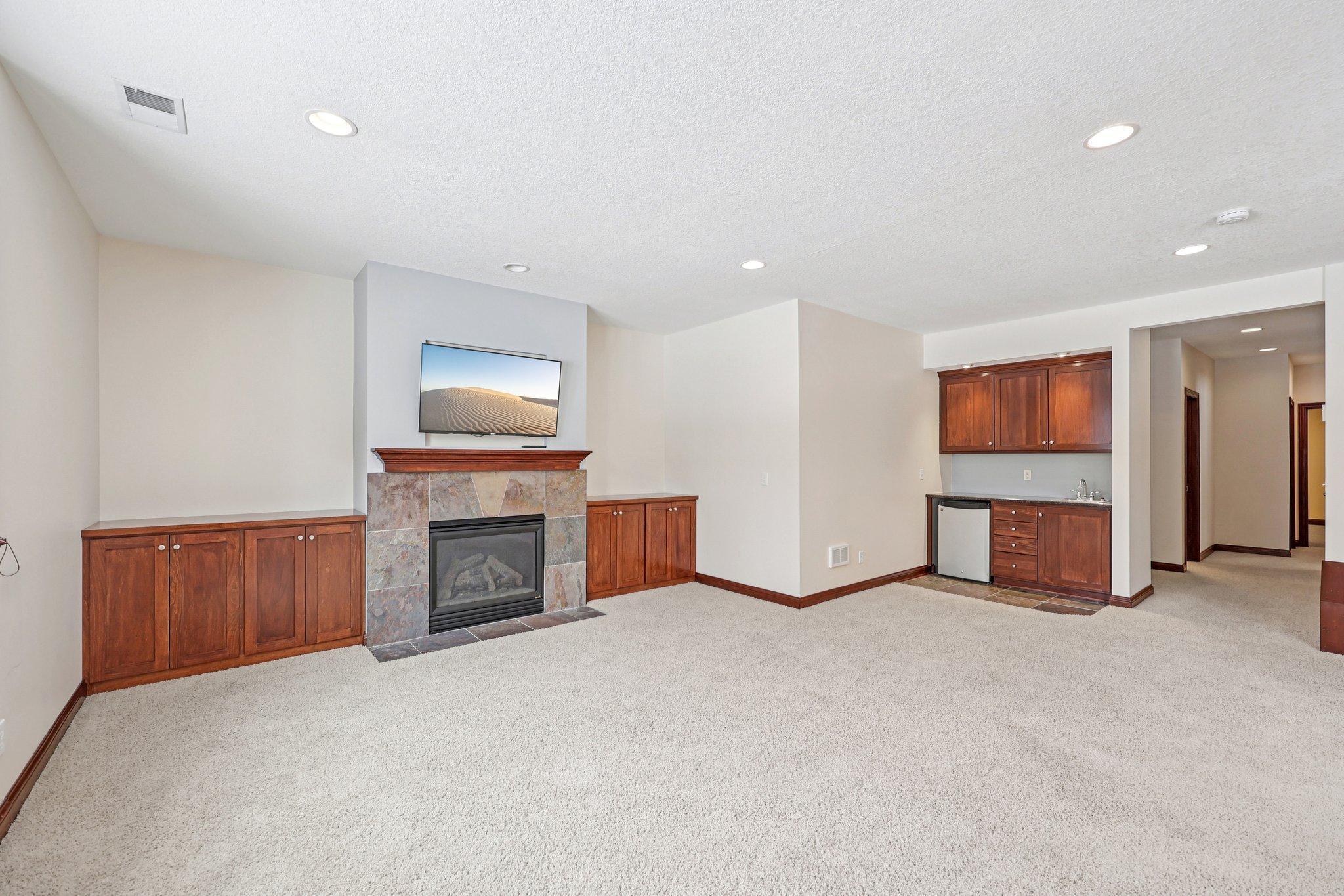15837 Drawstone Trail Apple Valley, MN 55124 - Photo 35 of 62