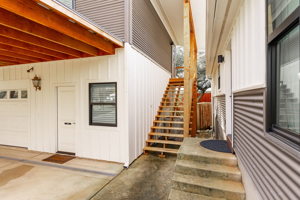 15600 Ranch Road Wimberley, TX 78676 - Photo 38 of 68