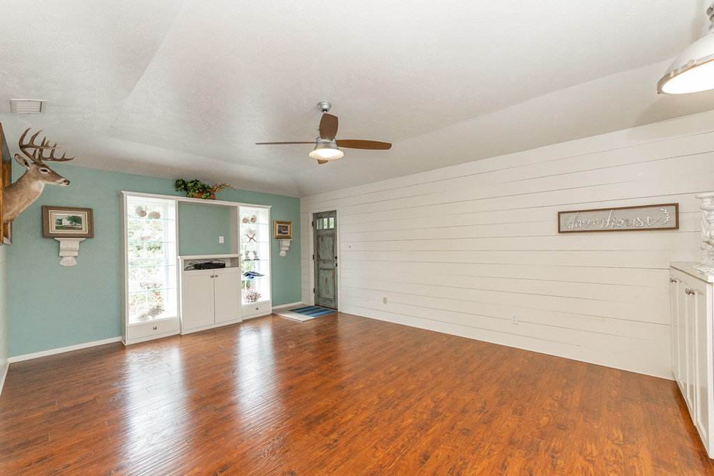 15600 Ranch Road Wimberley, TX 78676 - Photo 41 of 68