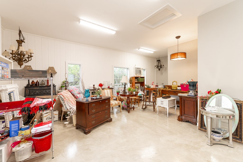 15600 Ranch Road Wimberley, TX 78676 - Photo 59 of 68