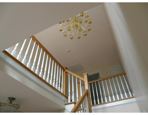 23 Old Barn Road Hanover, MA 02339 - Photo 4 of 14