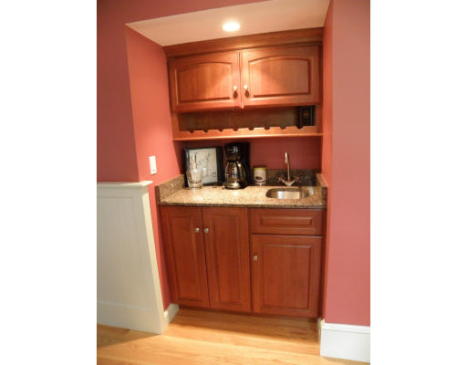 23 Old Barn Road Hanover, MA 02339 - Photo 7 of 14