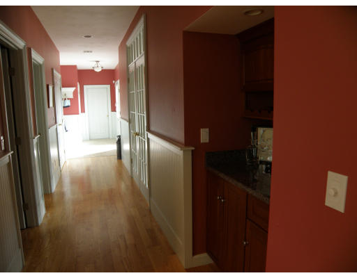 23 Old Barn Road Hanover, MA 02339 - Photo 9 of 14