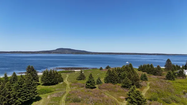 $595,000 | 2 Bar Island, Bernard, ME 04612