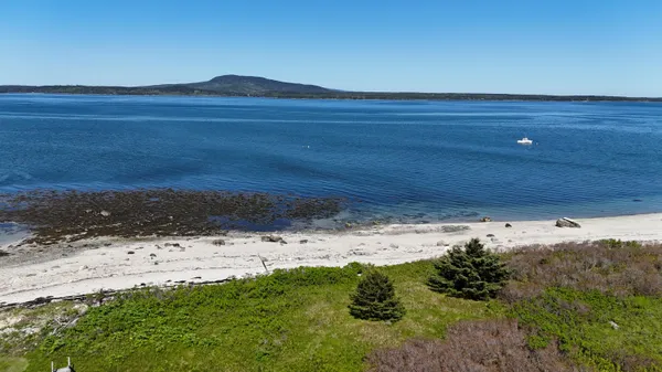 $595,000 | 2 Bar Island, Bernard, ME 04612