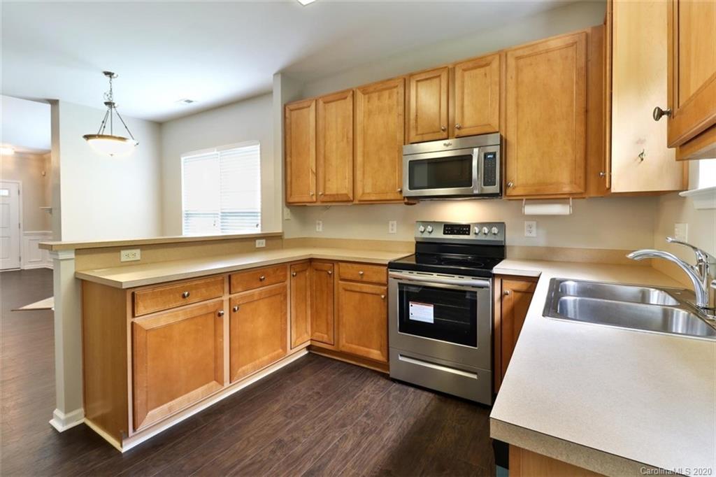 433 Silver Cypress Lane Fort Mill, SC 29708 - Photo 8 of 26 Gallery Image 8
