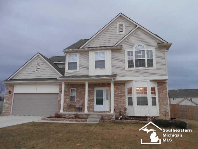 842 Golf Ridge Circle Dundee, MI 48131 - Photo 1 of 24 Welcome home!