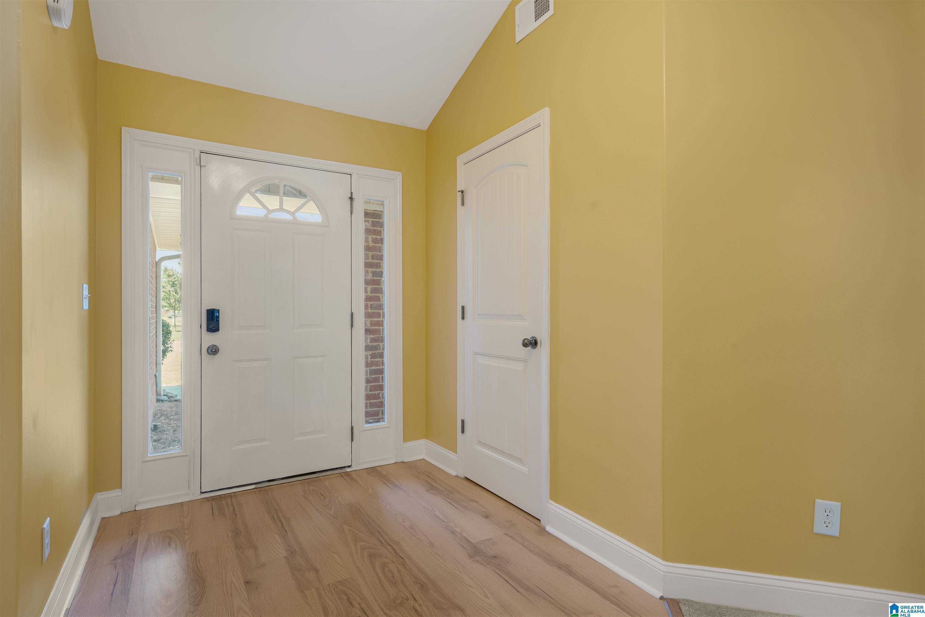 1177 Silver Creek Lane Alabaster, AL 35007 - Photo 7 of 50