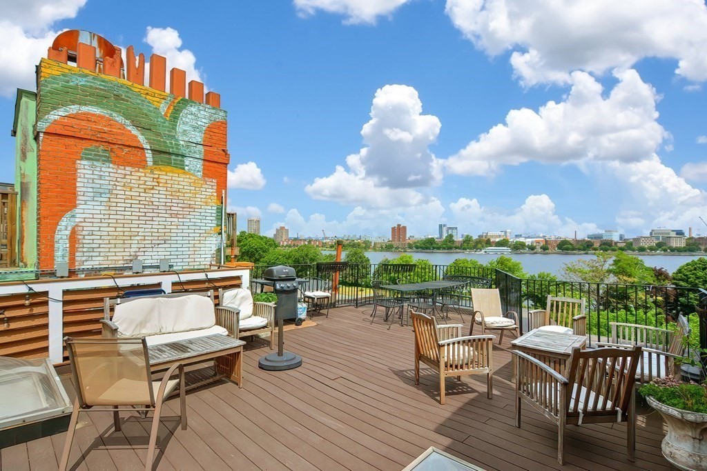 33 Bay State Road, Unit 5 Boston, MA 02215 - Photo 18 of 24 Gallery Image 18