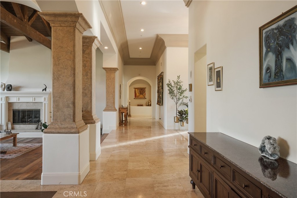 14725 Rancho Santa Fe Farms Road Rancho Santa Fe, CA 92067 - Photo 12 of 36