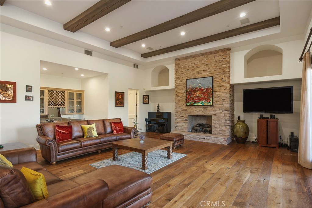 14725 Rancho Santa Fe Farms Road Rancho Santa Fe, CA 92067 - Photo 15 of 36