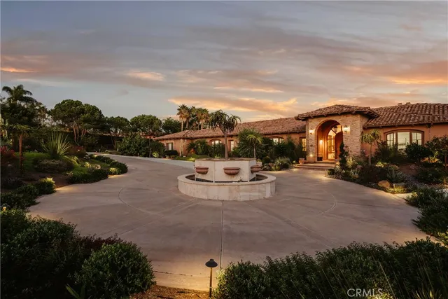 $5,699,999 | 14725 Rancho Santa Fe Farms Road, Rancho Santa Fe, CA 92067