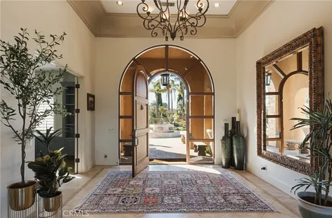 $5,699,999 | 14725 Rancho Santa Fe Farms Road, Rancho Santa Fe, CA 92067