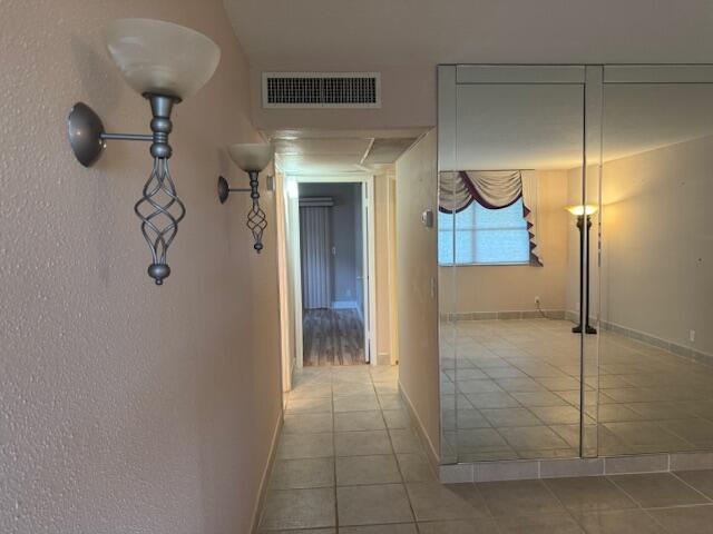 349 Flanders South Delray Beach, FL 33484 - Photo 9 of 26