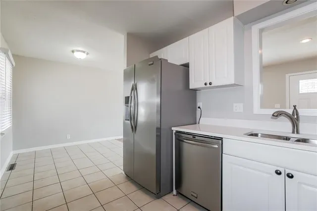 $1,755 | 200 Westside Drive, Belton, MO 64012