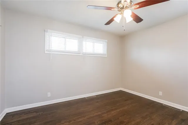 $1,755 | 200 Westside Drive, Belton, MO 64012