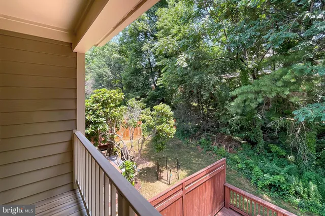 $3,250 | 4021 Lake Glen Road, Fairfax, VA 22033