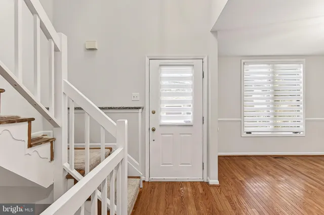 $3,250 | 4021 Lake Glen Road, Fairfax, VA 22033