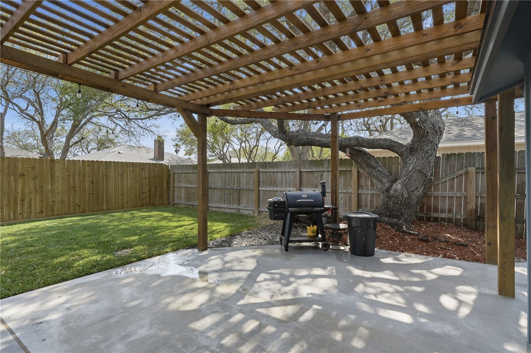 2169 Timberleaf Circle Ingleside, TX 78362 - Photo 27 of 36 a view of outdoor space with seating area