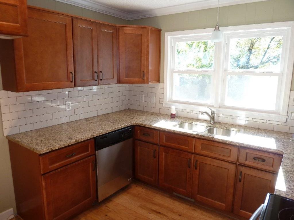 47 North Howard Street Inman, SC 29349 - Photo 8 of 25