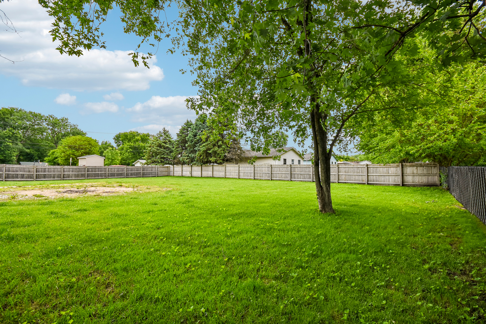 197 East Cermak Road Braidwood, IL 60408 - Photo 30 of 34
