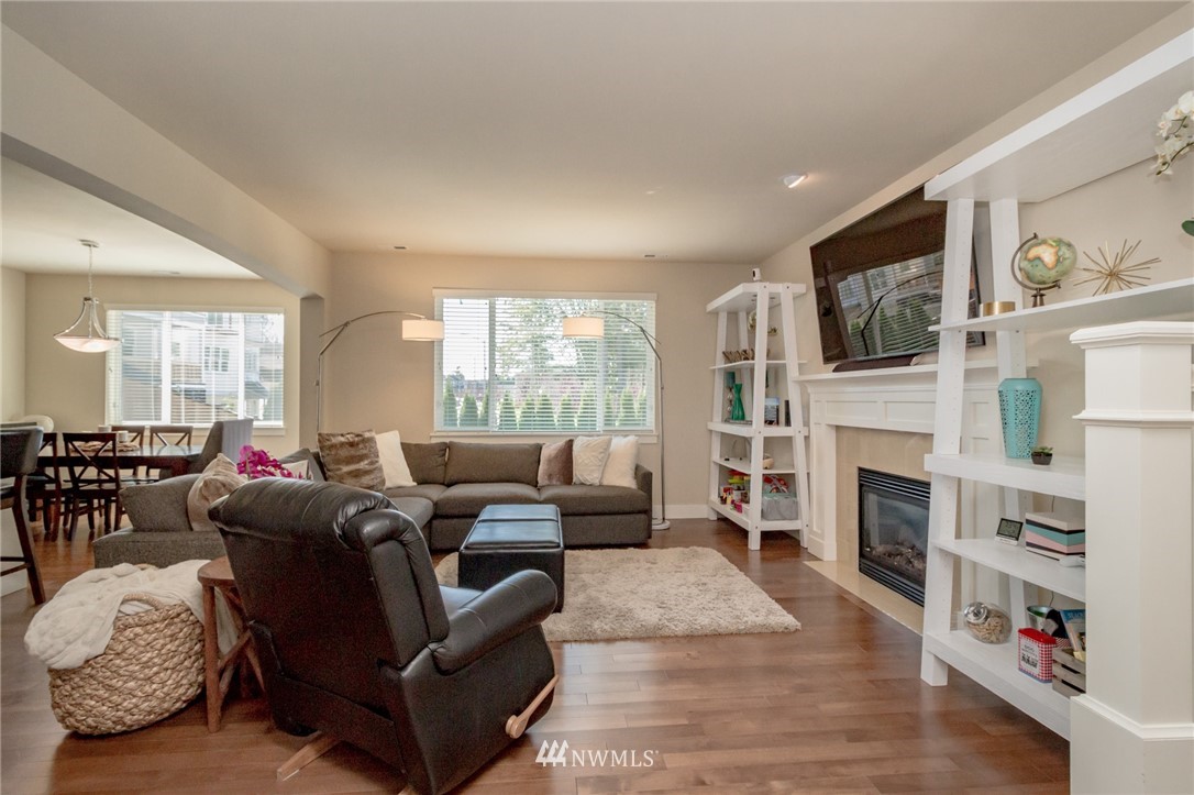 4022 177th Street Southeast Bothell, WA 98012 - Photo 3 of 25