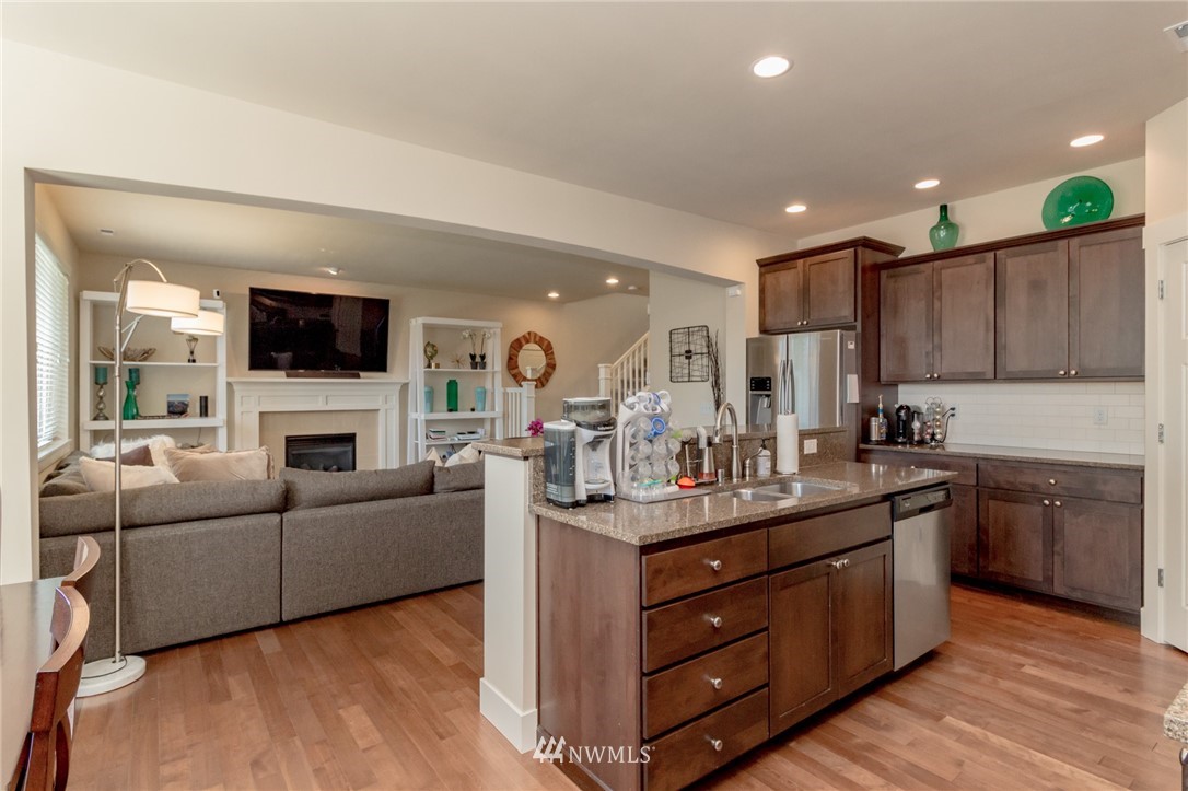 4022 177th Street Southeast Bothell, WA 98012 - Photo 4 of 25