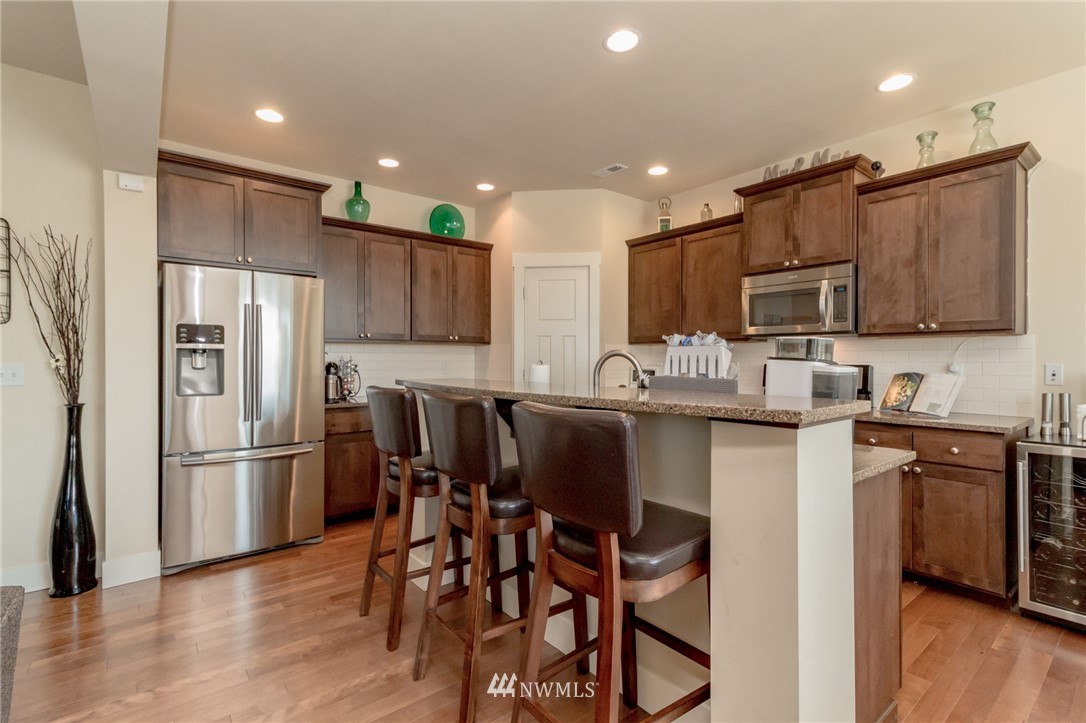 4022 177th Street Southeast Bothell, WA 98012 - Photo 6 of 25