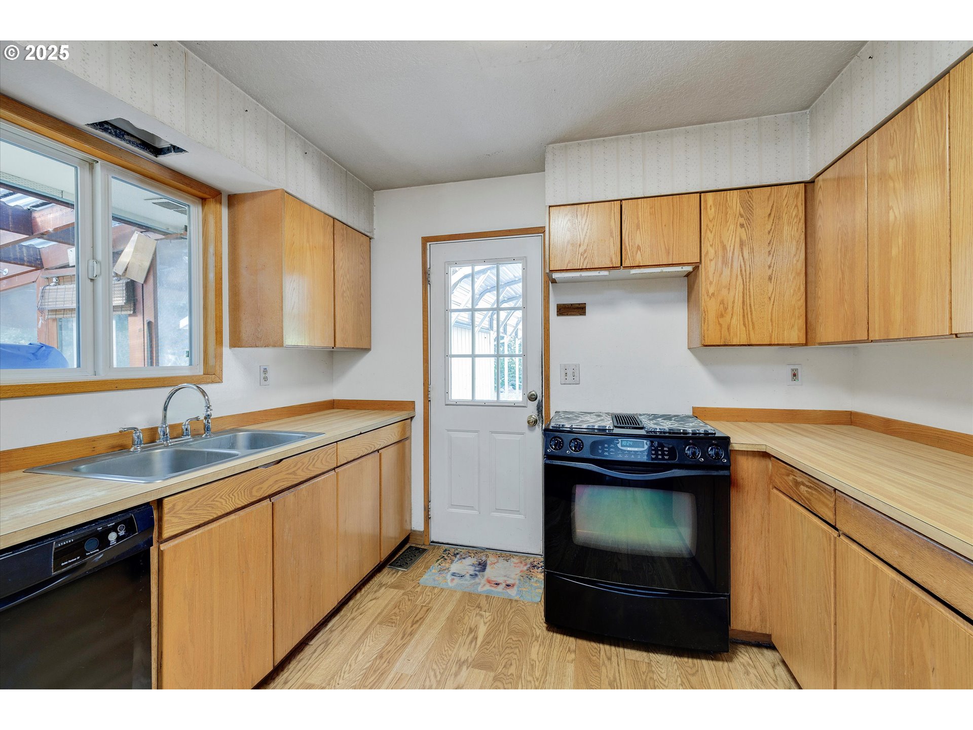 26394 South Gard Road Mulino, OR 97042 - Photo 13 of 37