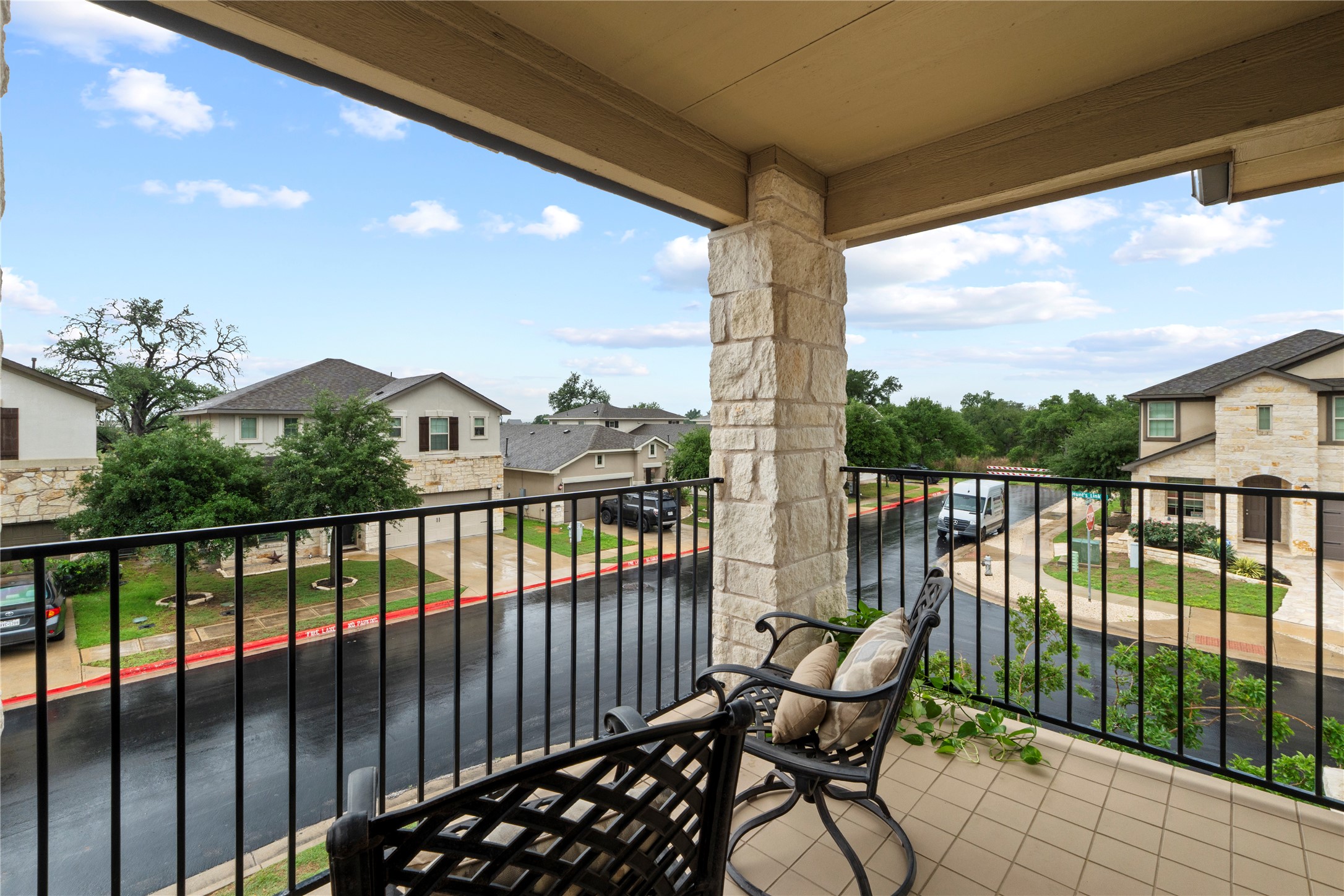 266 Diamond Point Drive Dripping Springs, TX 78620 - Photo 28 of 34