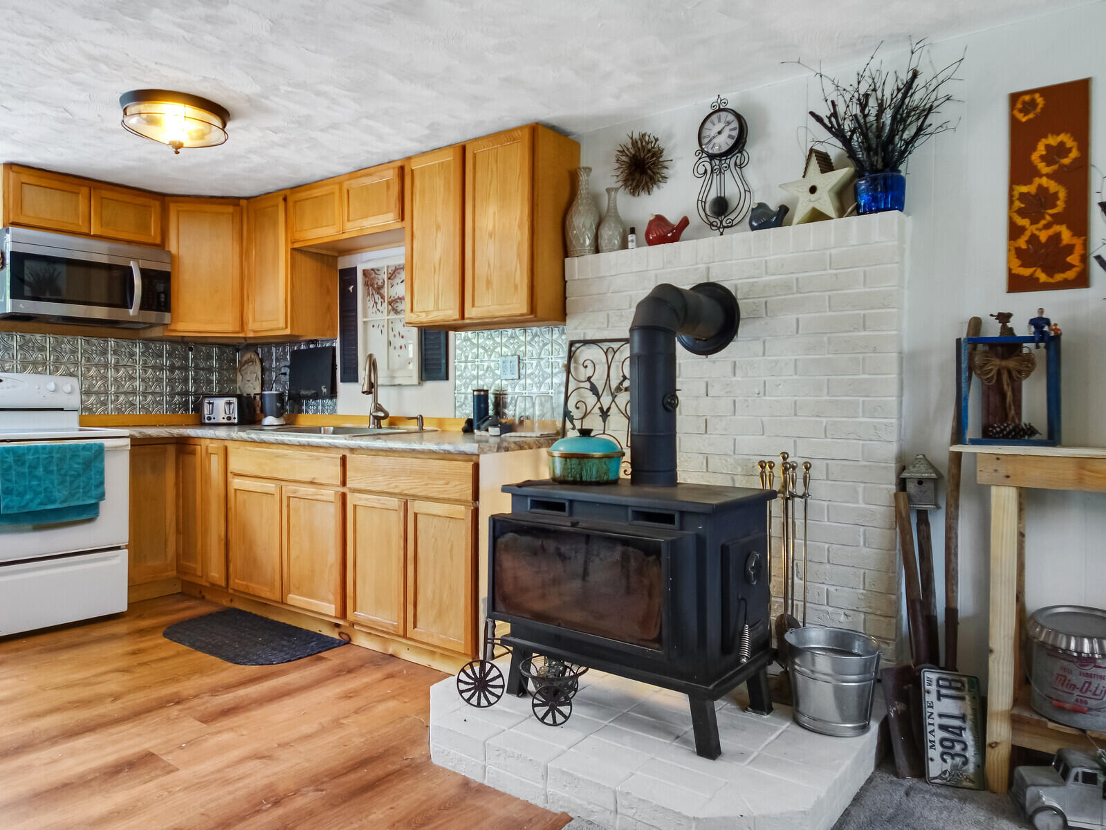 44 Keith Street Augusta, ME 04330 - Photo 26 of 64 WOOD STOVE