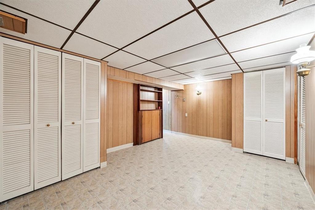 2101 Old Greentree Road Carnegie, PA 15106 - Photo 15 of 24 Gallery Image 15
