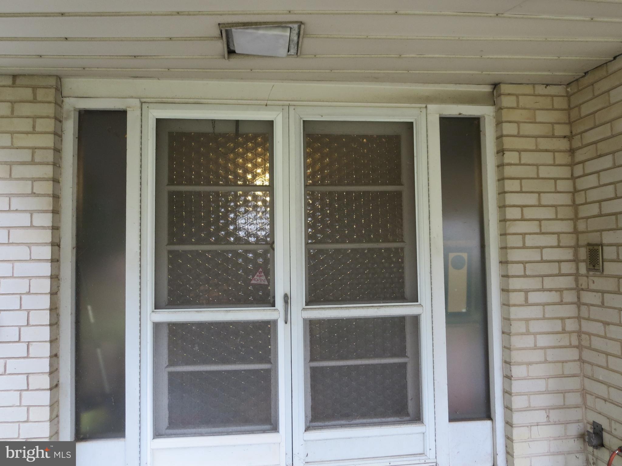 212 Parkview Road Cheltenham, PA 19012 - Photo 5 of 9 Gallery Image 5