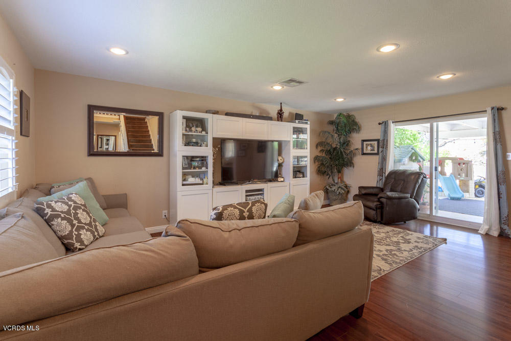 2821 Fitzgerald Road Simi Valley, CA 93065 - Photo 3 of 21 Fitzgerald_Low-3