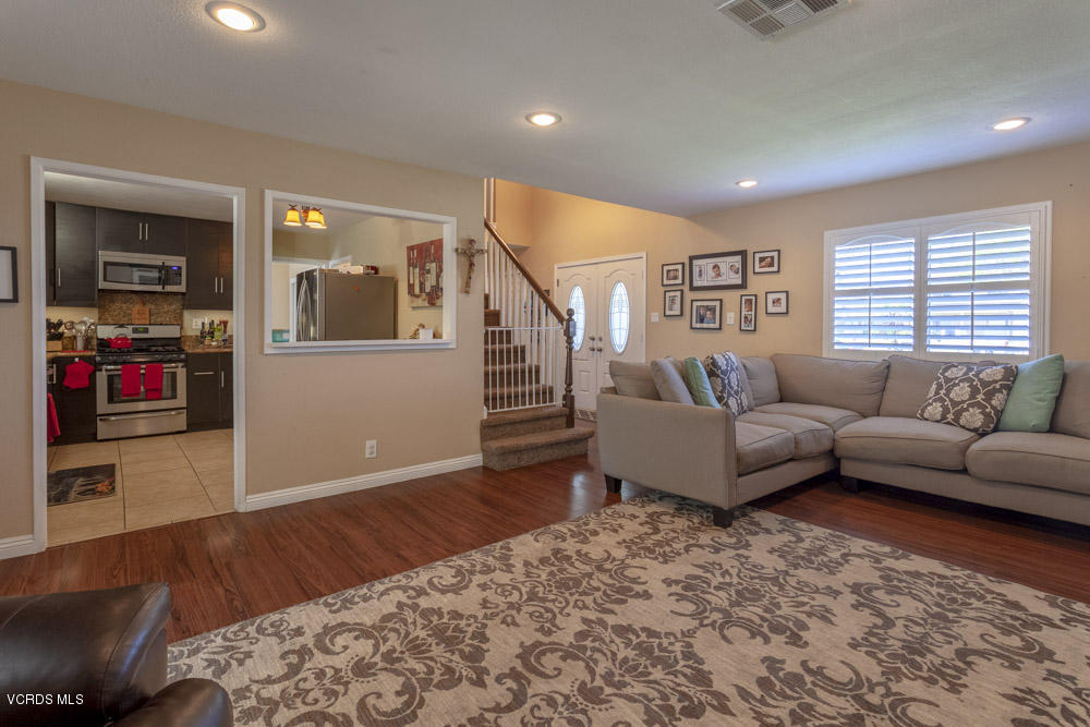 2821 Fitzgerald Road Simi Valley, CA 93065 - Photo 5 of 21 Fitzgerald_Low-5