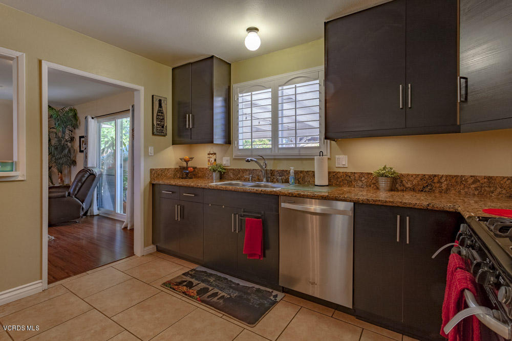 2821 Fitzgerald Road Simi Valley, CA 93065 - Photo 7 of 21 Fitzgerald_Low-7