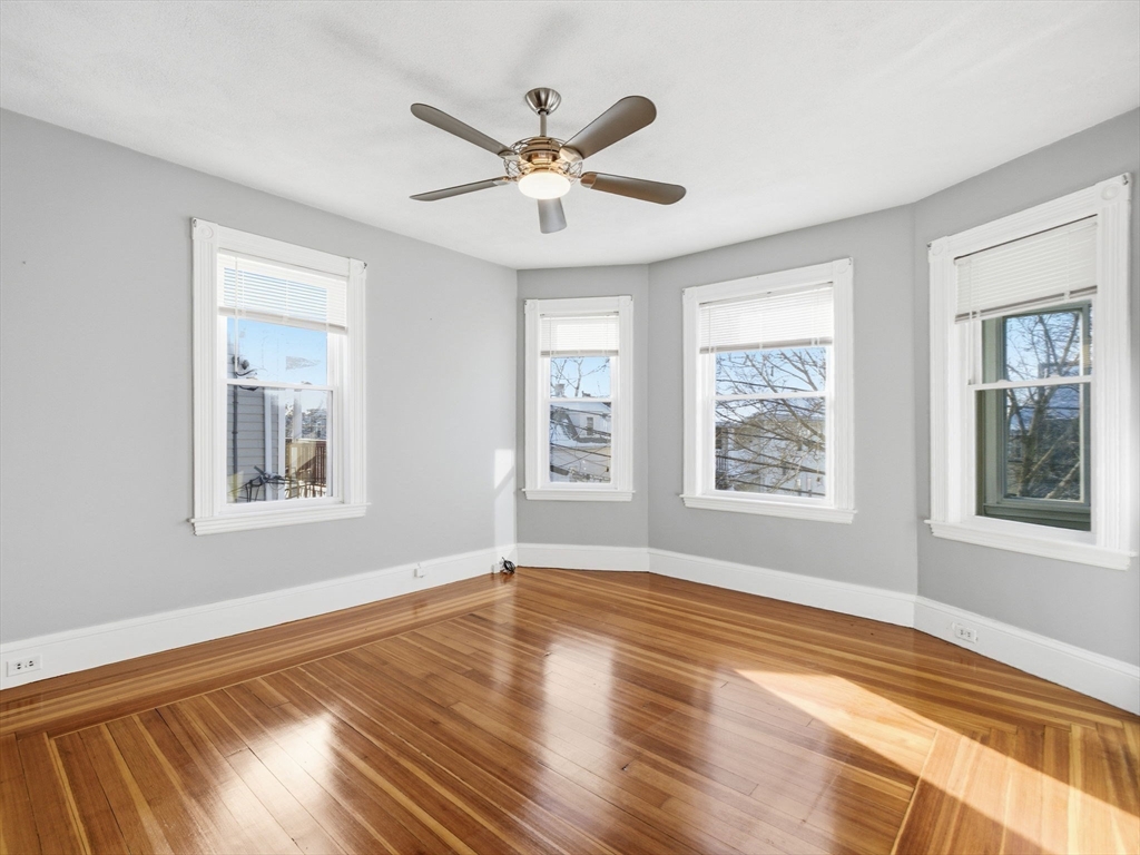 40-42 Dexter Street Waltham, MA 02453 - Photo 18 of 39