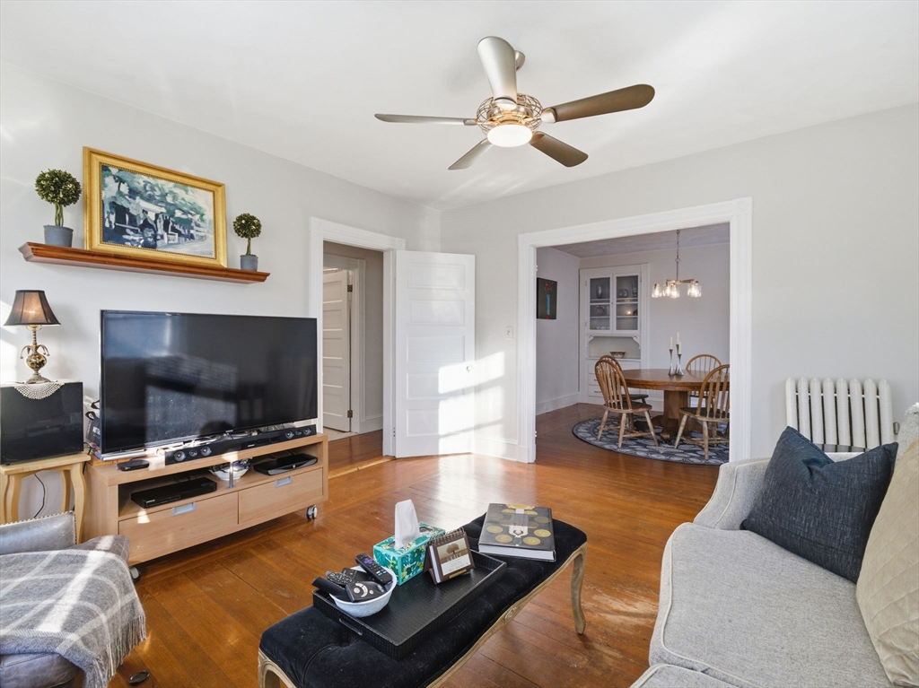 40-42 Dexter Street Waltham, MA 02453 - Photo 3 of 39