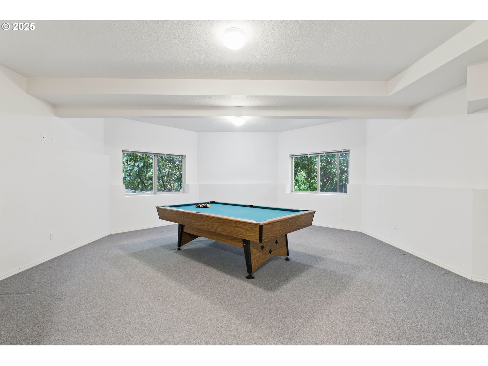 12028 Southwest Lesser Road Portland, OR 97219 - Photo 23 of 47 Gallery Image 23