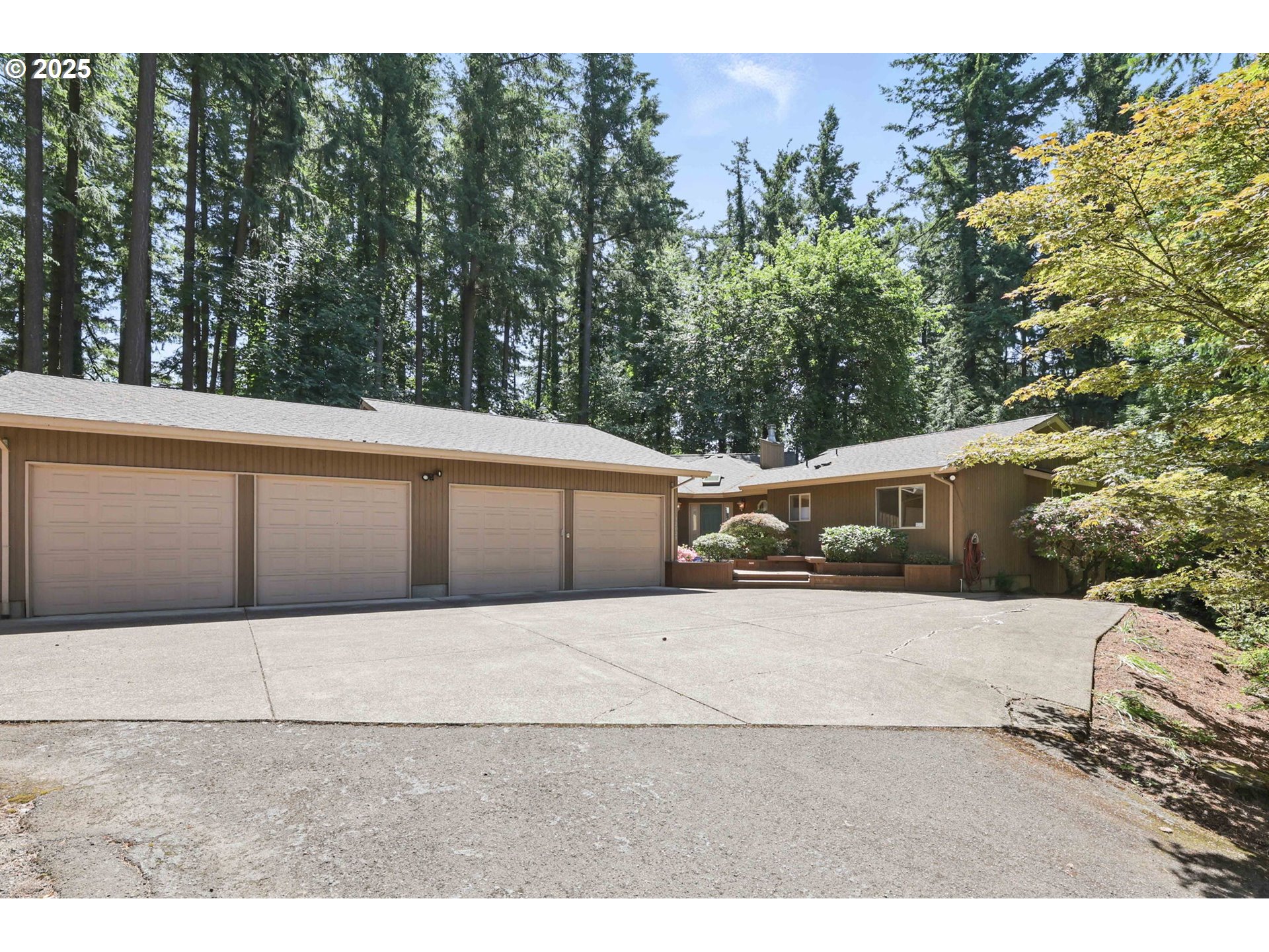 12028 Southwest Lesser Road Portland, OR 97219 - Photo 43 of 47 Gallery Image 43