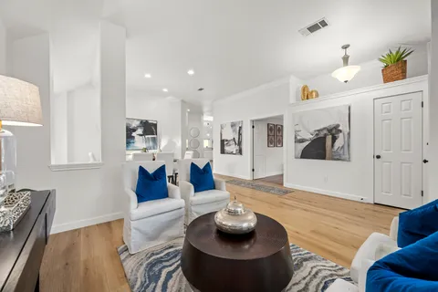 $770,000 | 11039 Galleria Cove, Austin, TX 78759