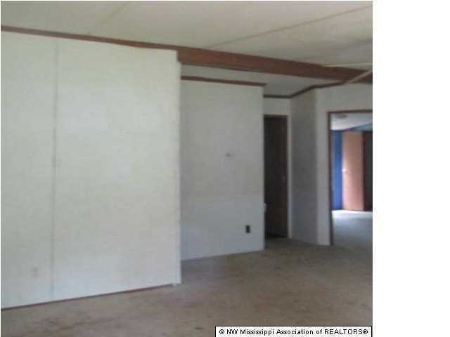 198 Carlisle Road Sarah, MS 38665 - Photo 3 of 10 Additional Photo