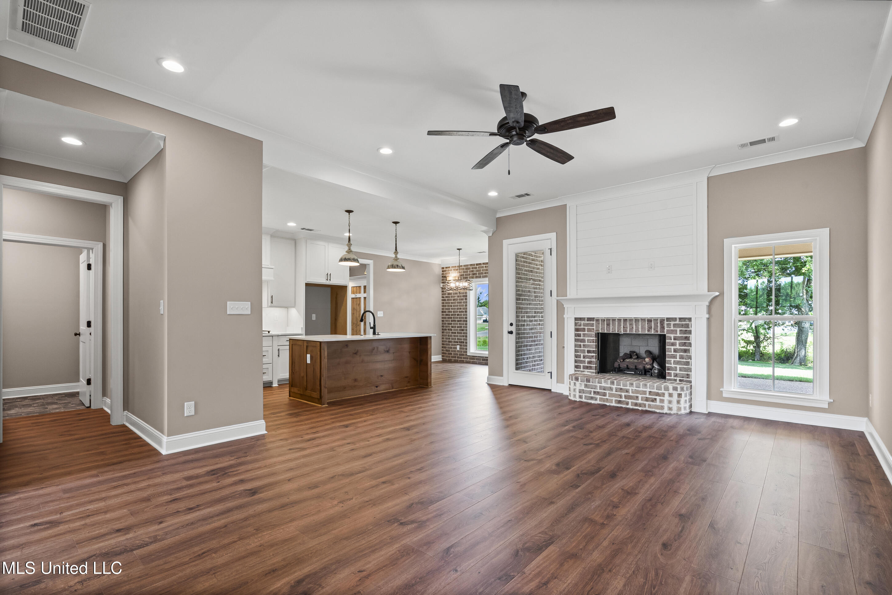 1688 Ashtons Lane Hernando, MS 38632 - Photo 6 of 22 IMG_6659