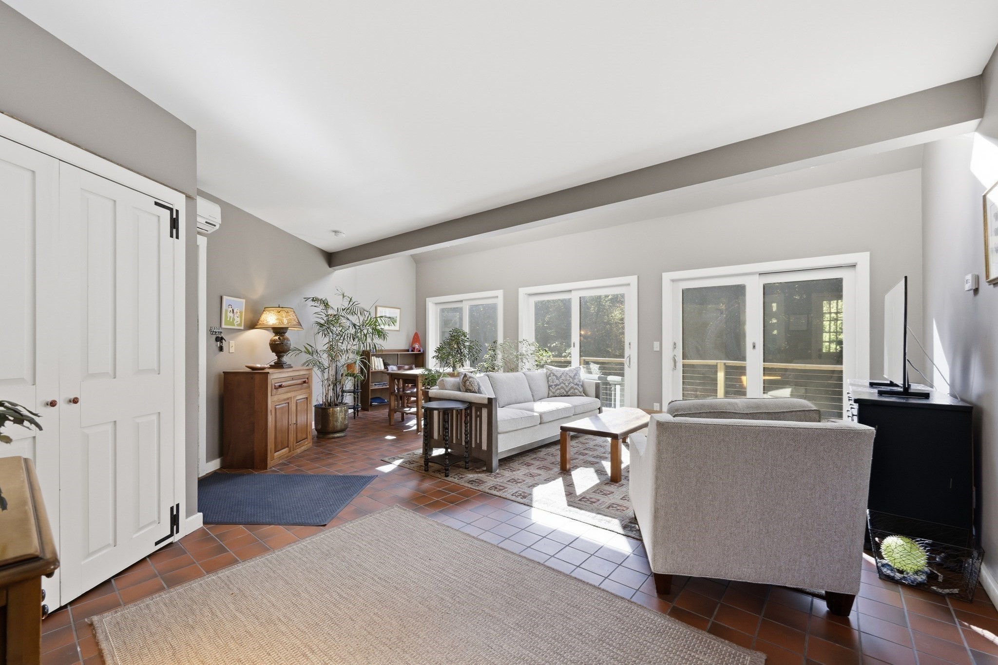 469 Glendale Road Hampden, MA 01036 - Photo 11 of 42 Gallery Image 11