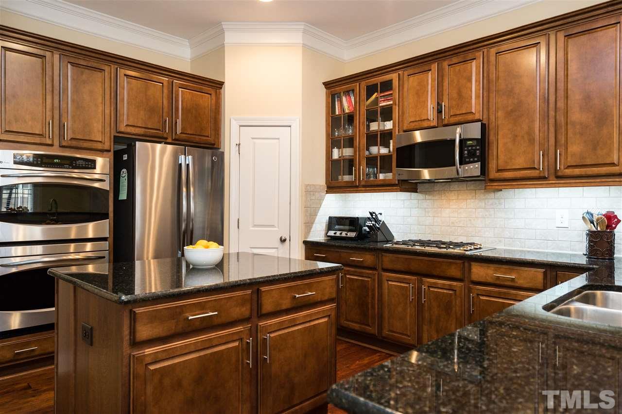 5626 Wade Park Boulevard Raleigh, NC 27607 - Photo 8 of 23 Gallery Image 8