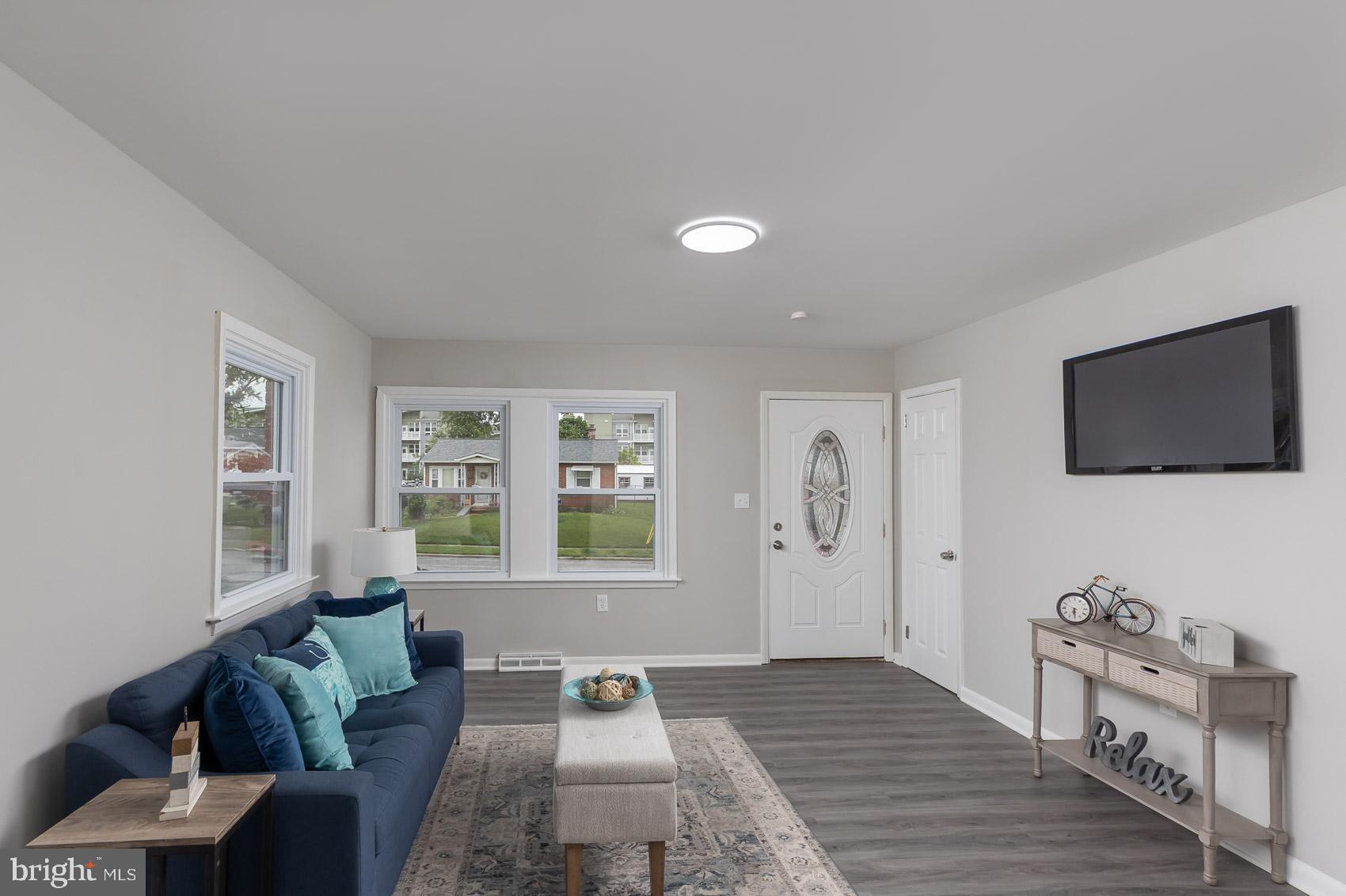 461 Doris Circle Aberdeen, MD 21001 - Photo 13 of 35 a living room with furniture and a flat screen tv